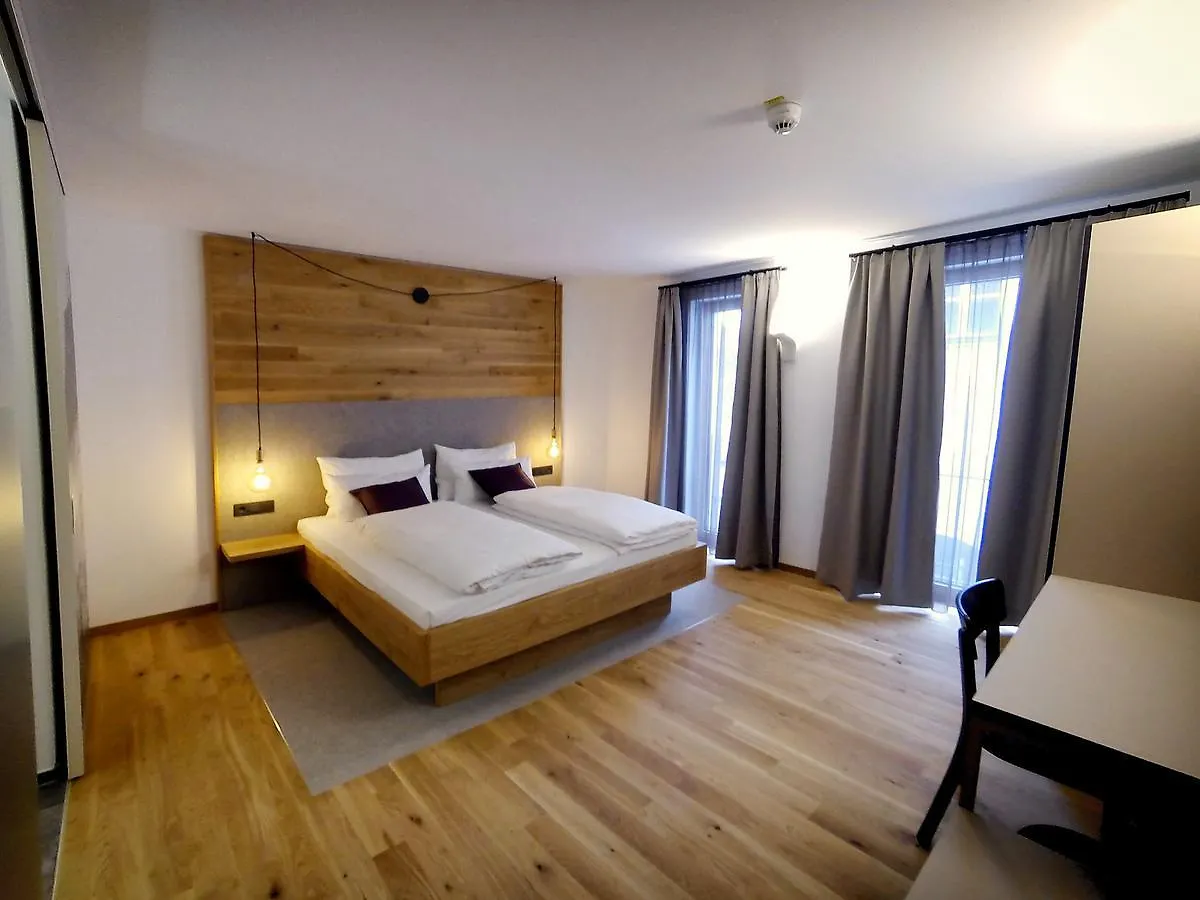 Stadthotel Kachelofen Krumbach  Germany